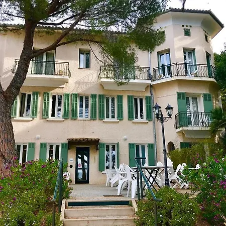 Vtf Clairefont Hotel Bandol