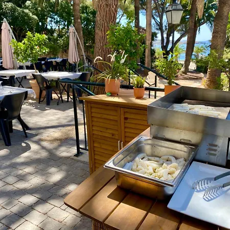 Vtf Clairefont Hotel Bandol