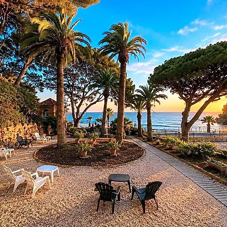 Hotel Vtf Clairefont - Bandol